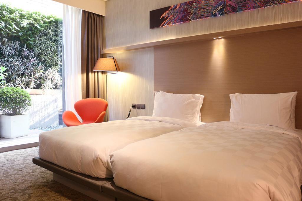 Taipei 101 Sparkle Hotel Экстерьер фото