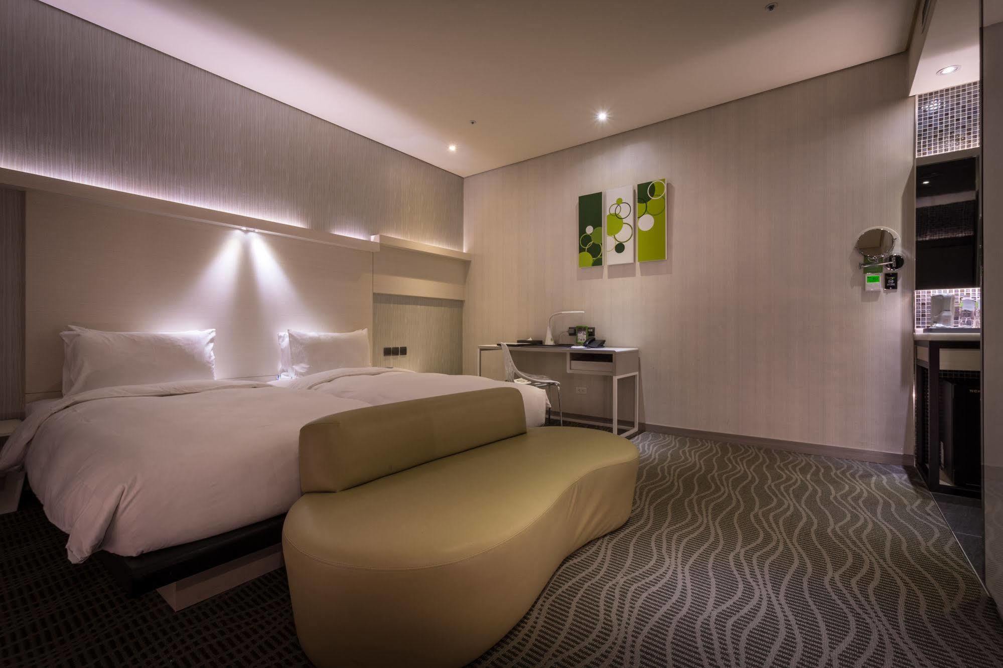 Taipei 101 Sparkle Hotel Экстерьер фото